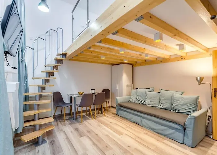 Amazing Kazinczy Flat No. 1 Budapest