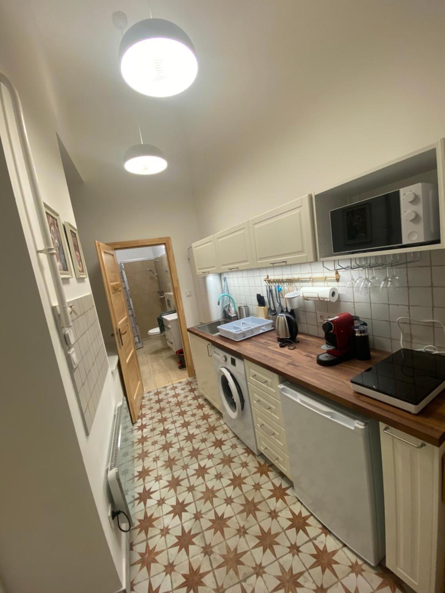 Amazing Kazinczy Flat No. 1 בודפשט
