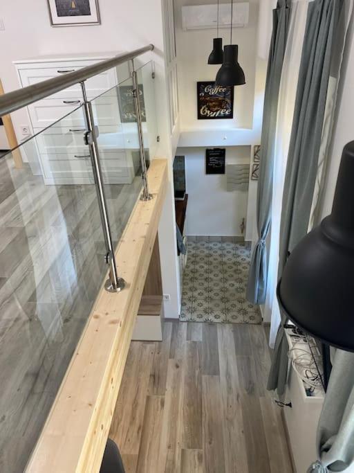 Amazing Kazinczy Flat No. 1 * בודפשט