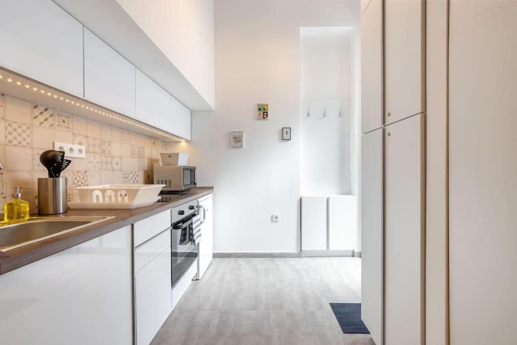 Amazing Kazinczy Flat No. 1 בודפשט