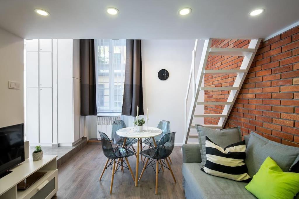 Amazing Kazinczy Flat No. 1 דירה בודפשט