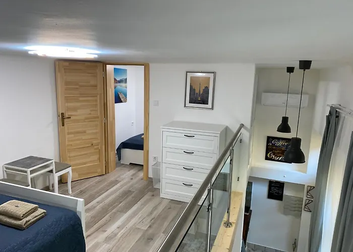 Amazing Kazinczy Flat No. 1 Budapest