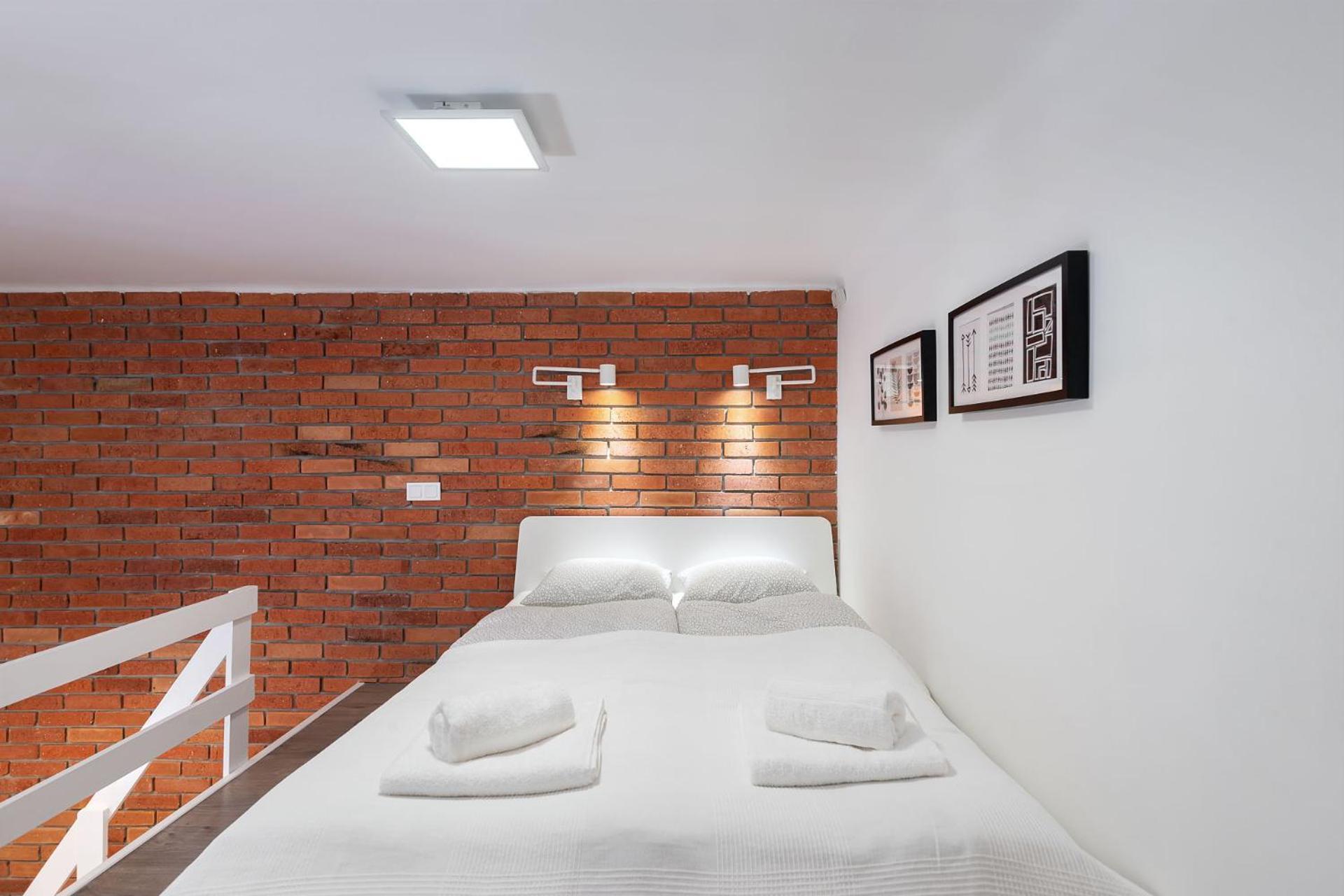 Amazing Kazinczy Flat No. 1